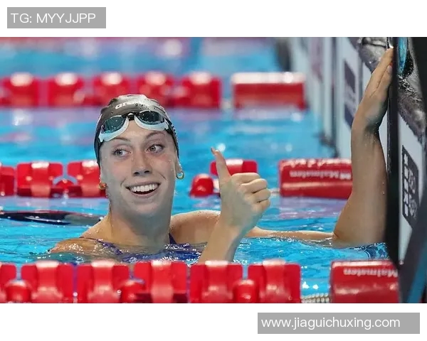 23秒72！格雷琴-沃尔什夺得女子50米蝶泳冠军 创造新世界纪录