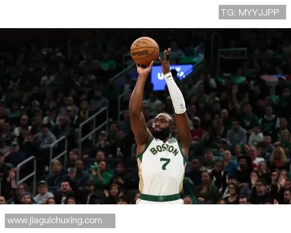 布朗谈KD雕像：上身勇士下身雷霆，太阳算了&可以把手给篮网