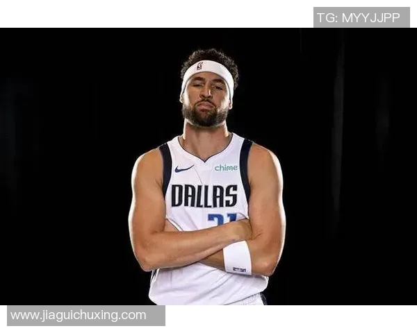 全场鸭蛋,堪称首要战犯!再见了,克莱!独行侠彻底崩溃 全场鸭蛋,堪称首要战犯!再见了,克莱!独行侠彻底崩溃