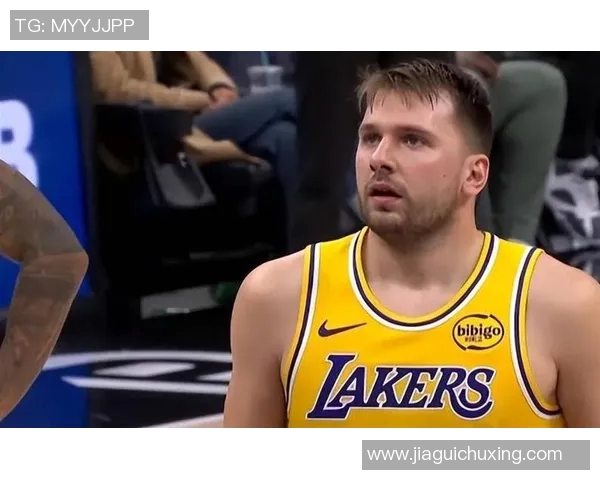 湖人大爆冷！东契奇42+8难救主，老詹22+4不满吹罚，威少22+7全队第二