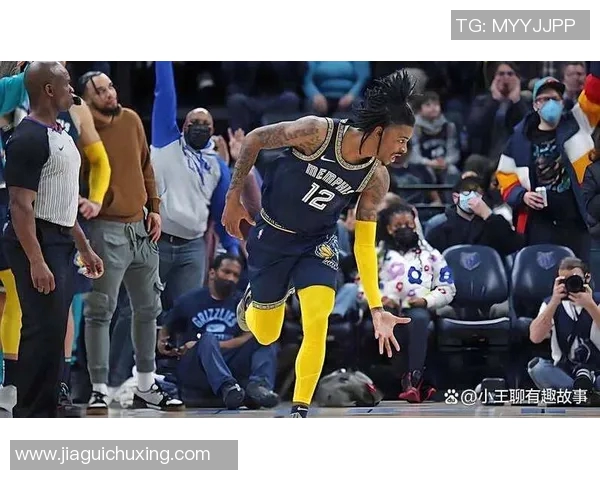 雄鹿开5年2.5亿合同，莫兰特联手字母哥，两人真能兼容？