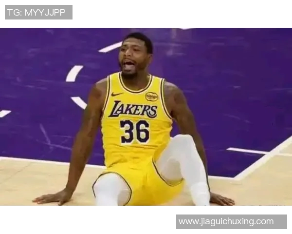 1052万，签约湖人！防守顶尖+三分中等，你掩盖了东契奇的致命缺陷